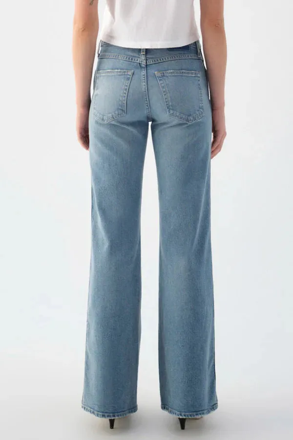 AMO Anita Flare Jeans in Eternal