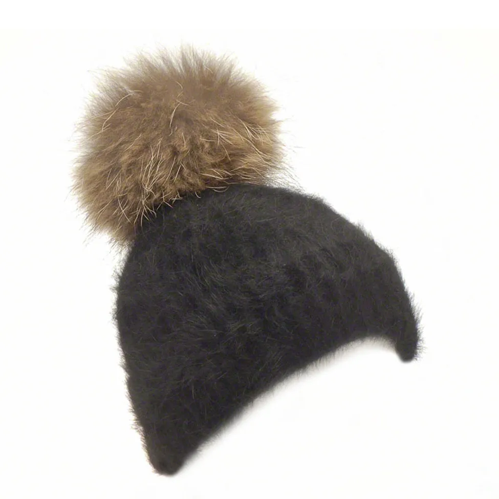 Beanie/Raccoon PomPom - Black