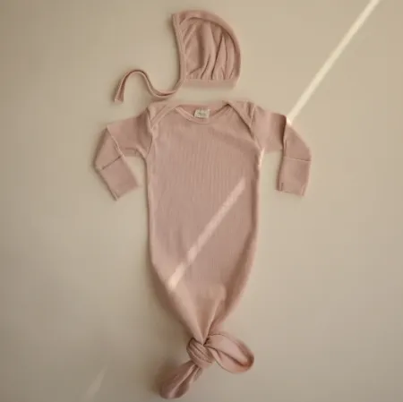 Ribbed Baby Bonnet