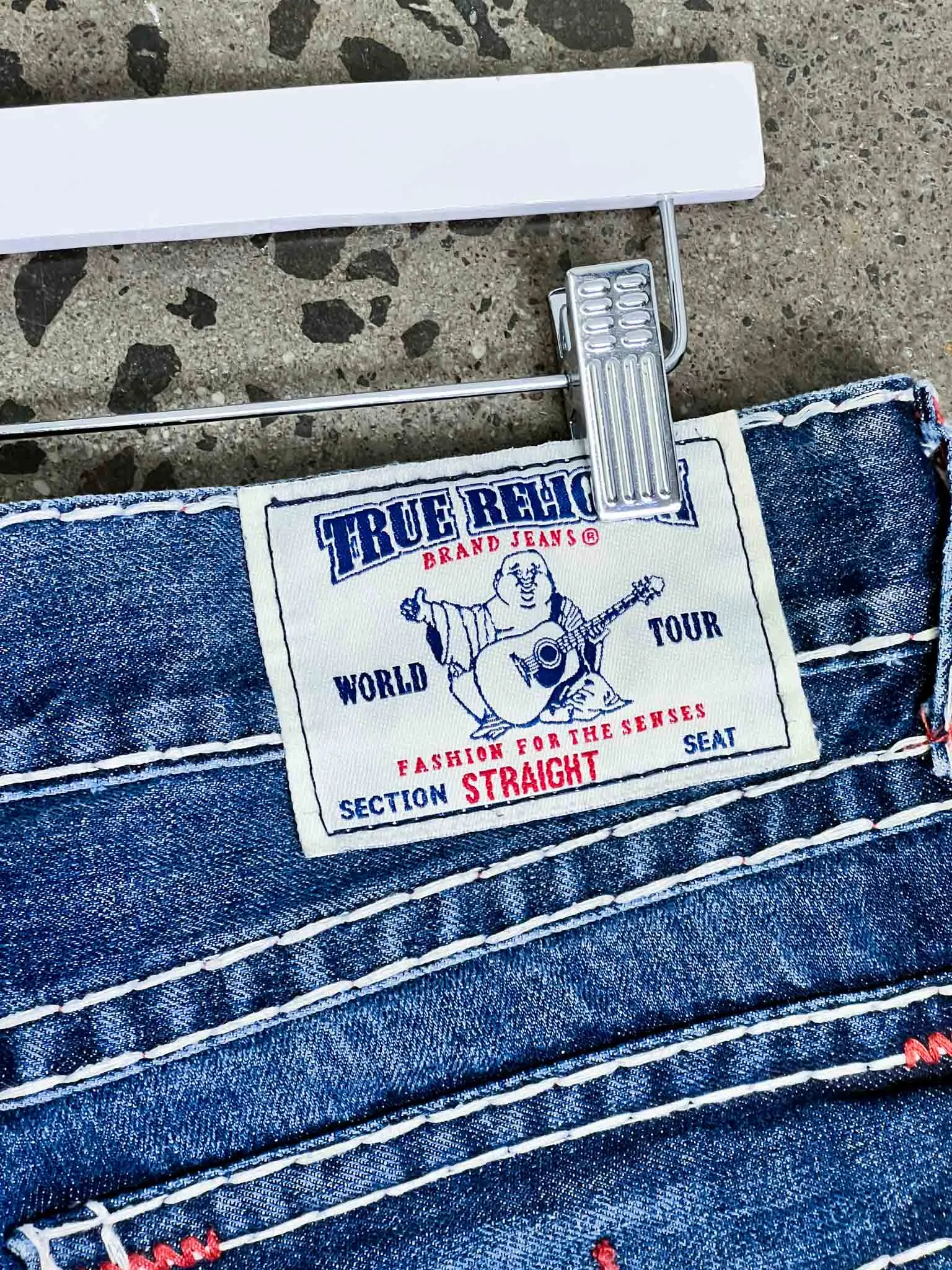 Size 34 | True Religion Blue Constrast Stitch Jeans