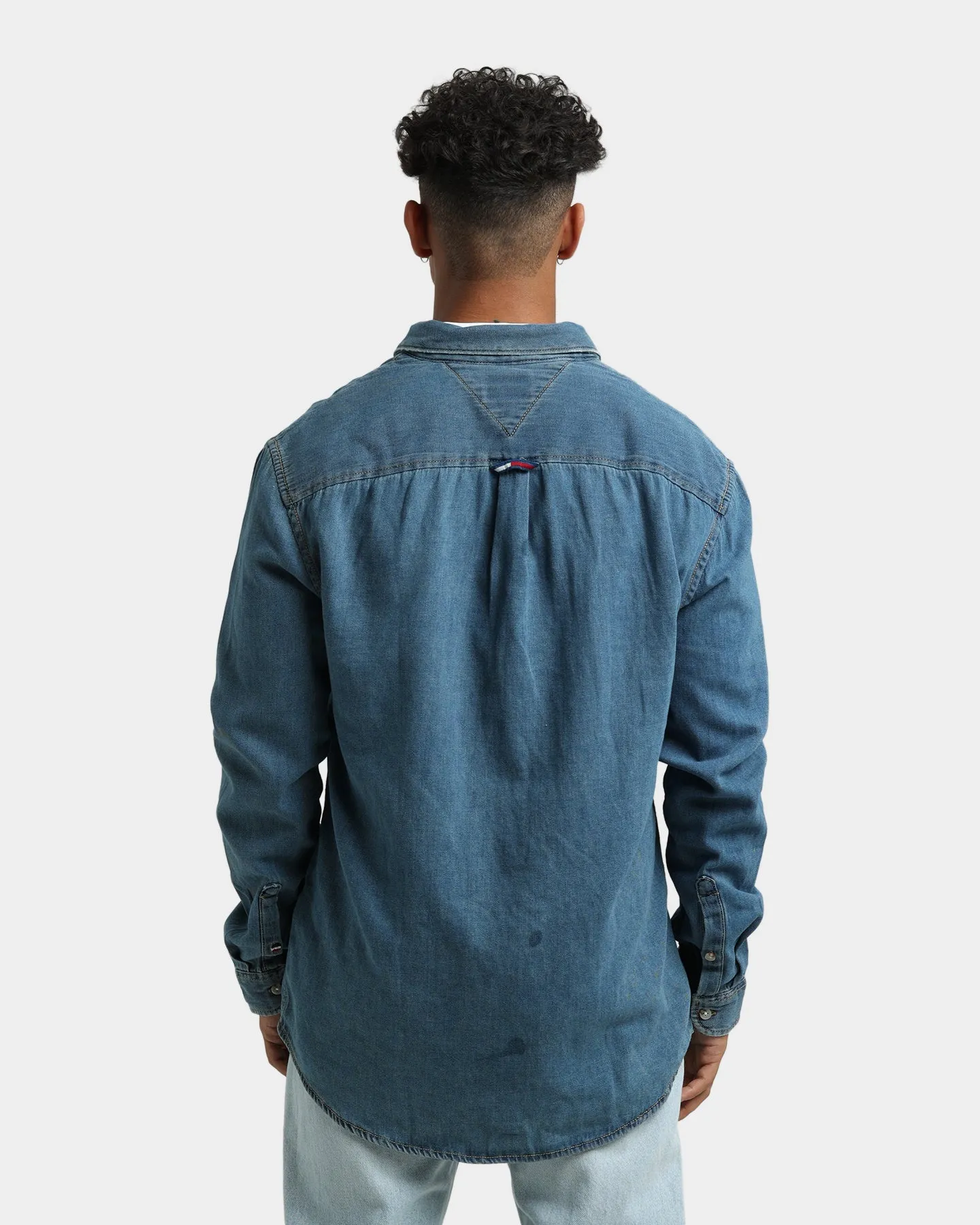 Tommy Jeans Badge Denim Shirt Mid Indigo